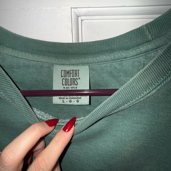 Comfort colors smiley sweatshirt - Picture 2 of 2